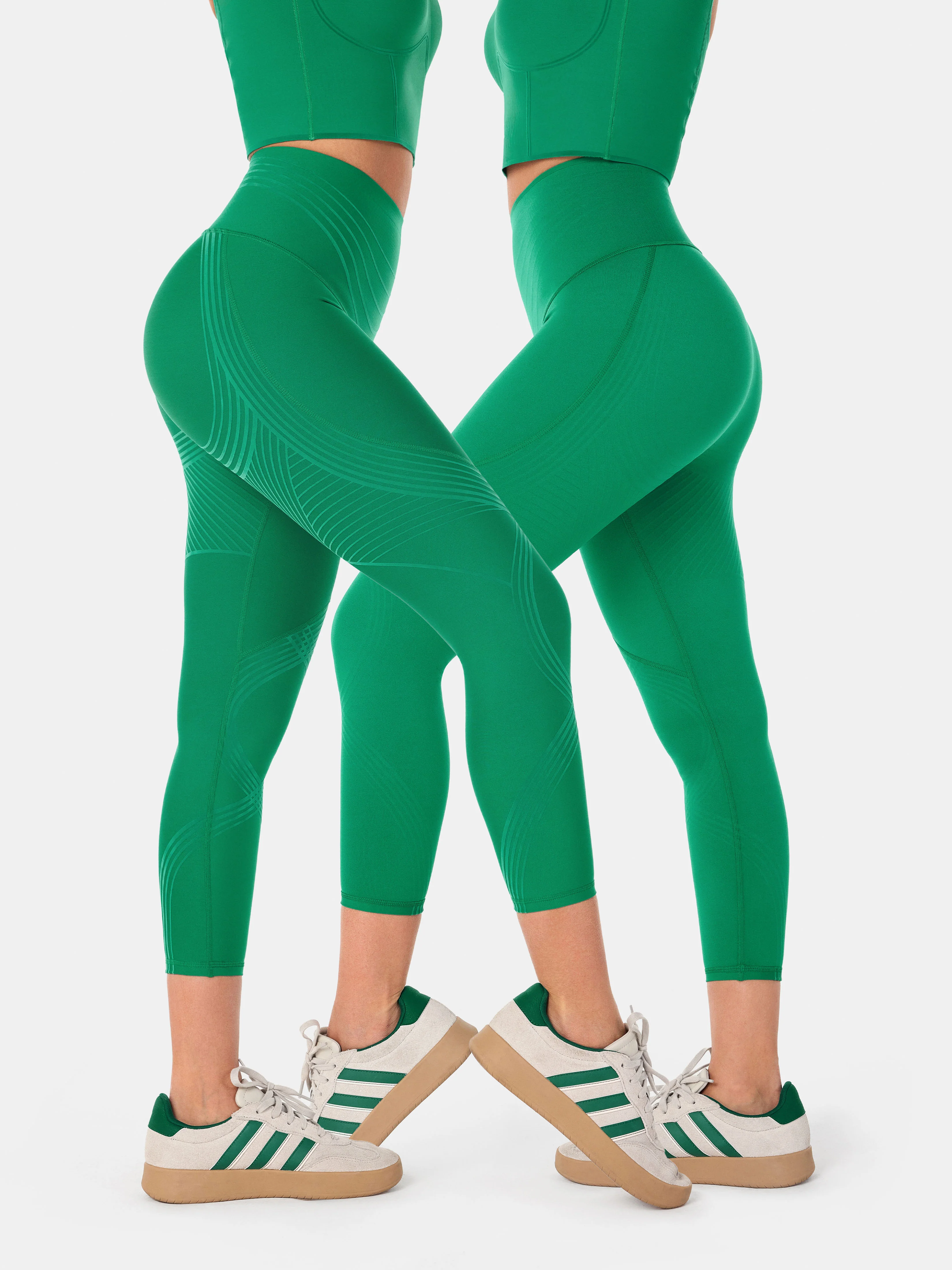 Body Sculpt 7/8 Leggings 2.0 (Reversible Wear) - Image 33