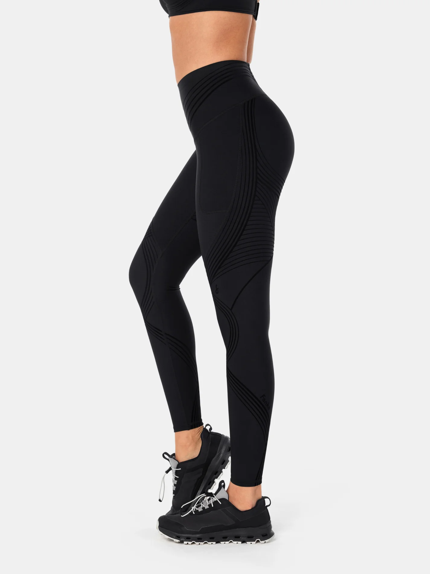 Body Sculpt Side Pocket Leggings 2.0 (Reversible Wear) - Image 19