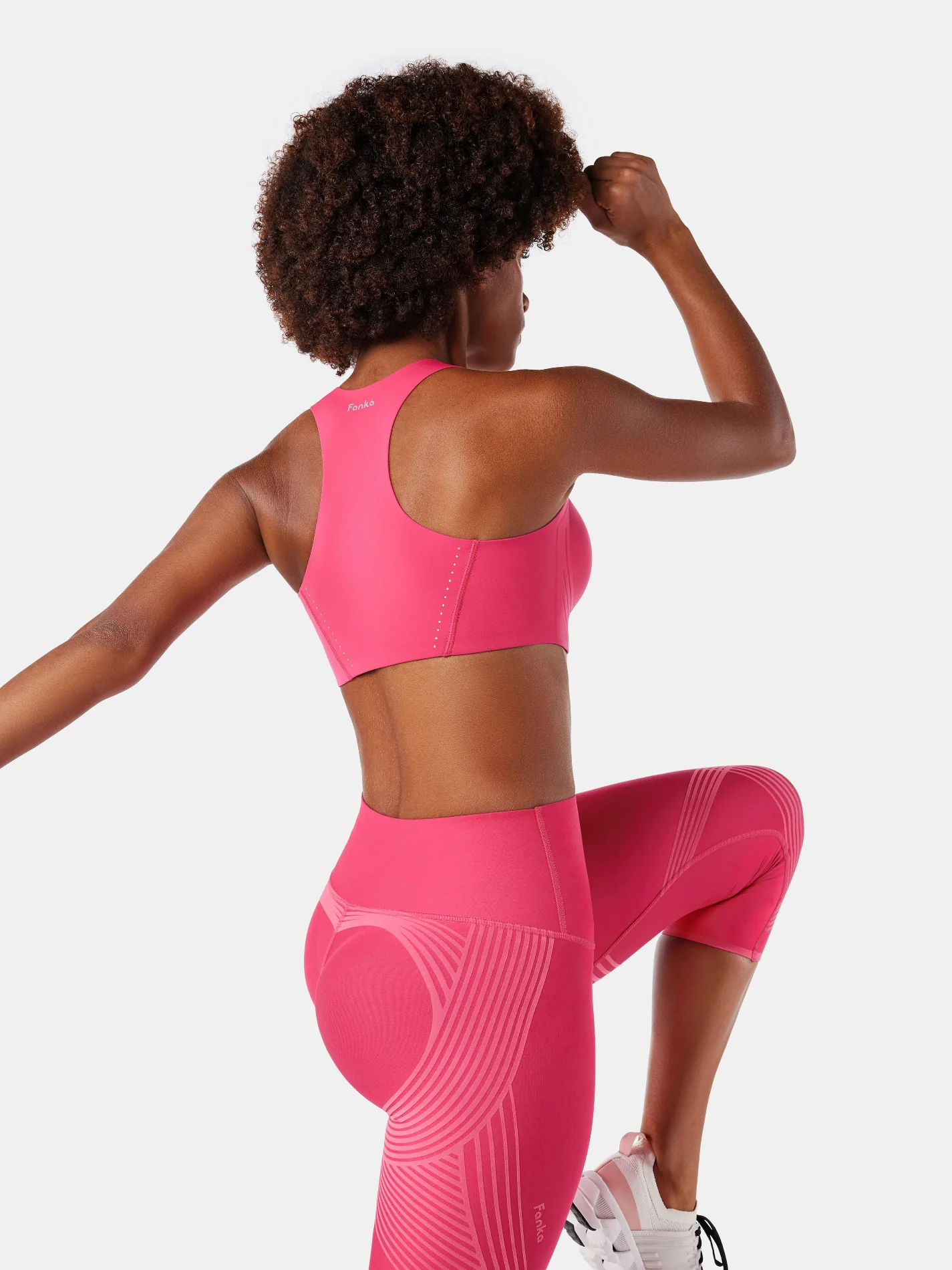 SpeedDry™ Front Zip Sports Bra - Image 23